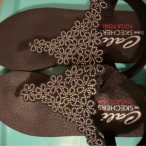 Skechers Black Beaded Women's Sandals